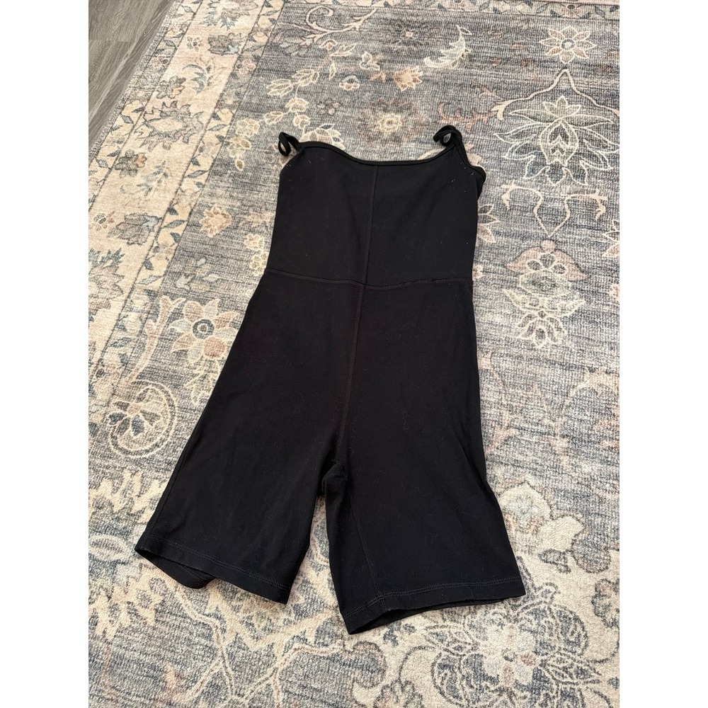 Aritzia Wilfred Free Black Shorts Romper Spandex